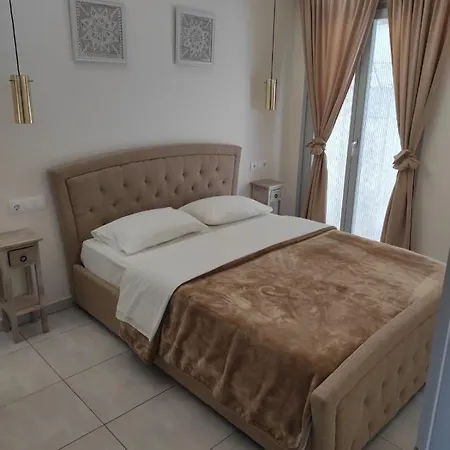 Vista Mare Lakki *