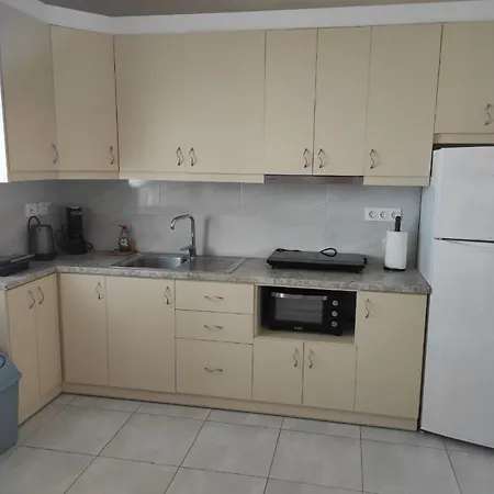 Vista Mare Lakki Apartment *